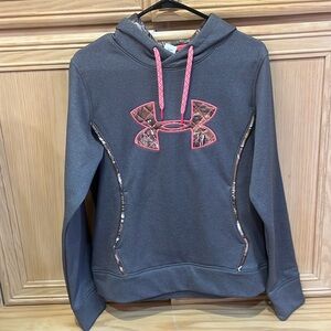 Under Armor Sweatshirt